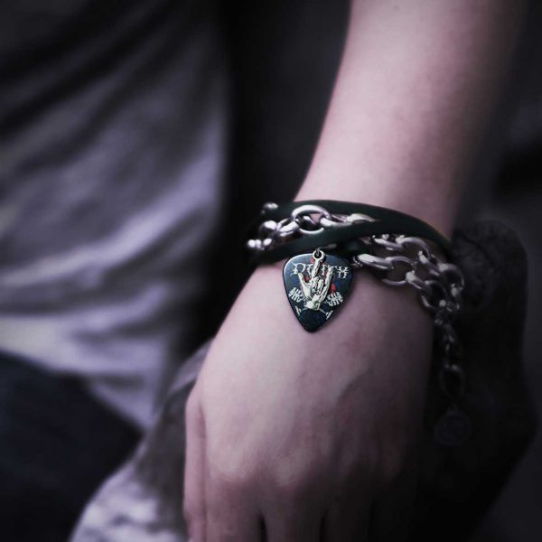 Rock Finger x Music Badge - Image 6